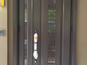 葵区Y様邸　玄関ドアリフォーム工事