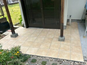 静岡市葵区　M様邸玄関ポーチタイル張替え工事